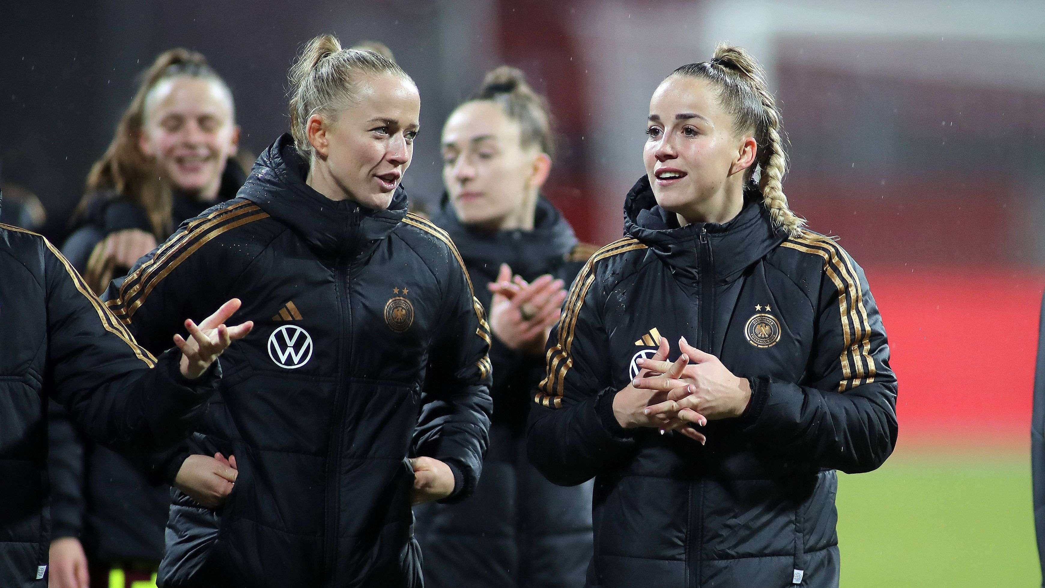 Frauen-EM: DFB-Star enthüllt Beziehung mit Star-Spielerin