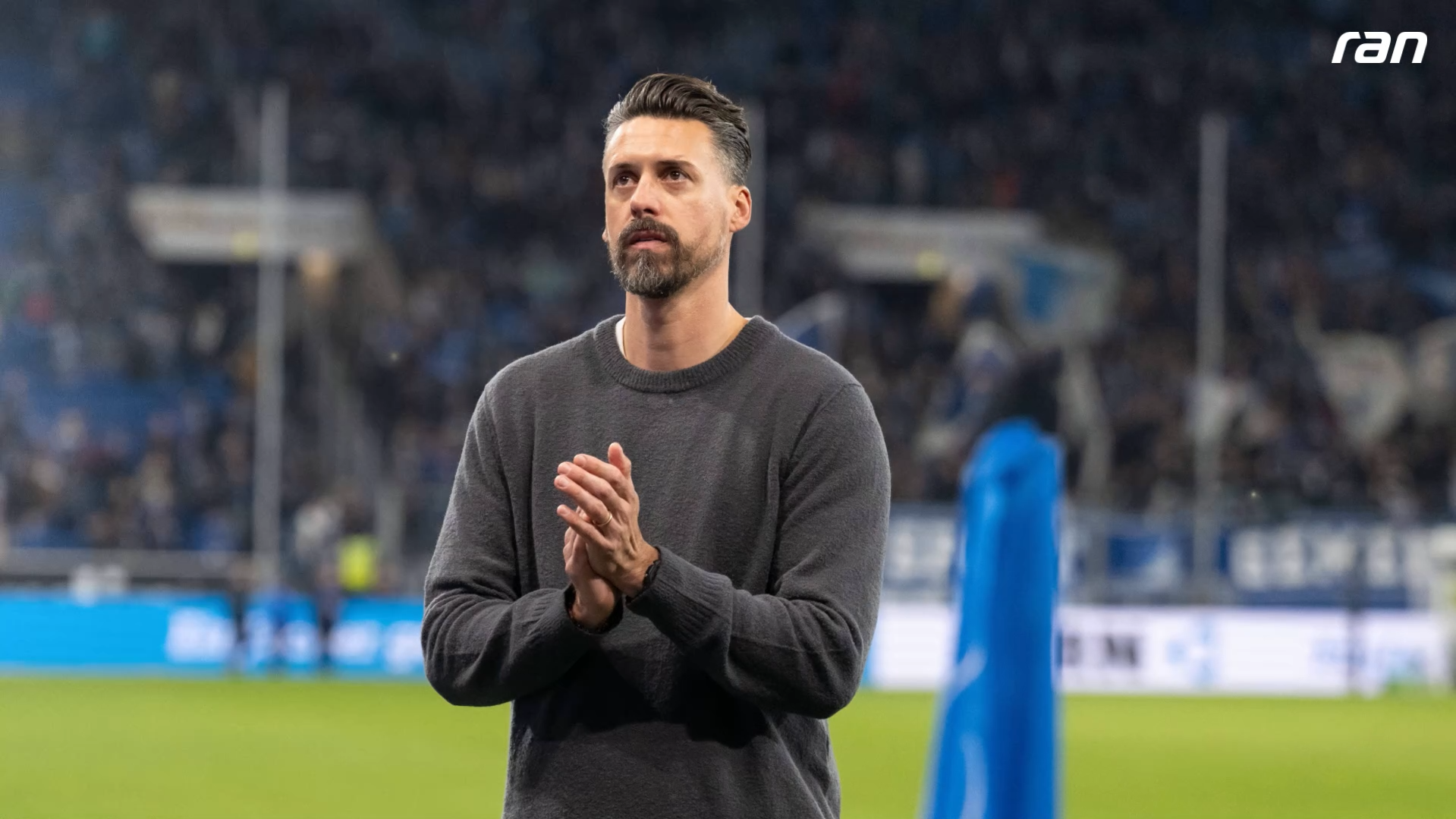 FC Augsburg: Sandro Wagner entlassen! „Hochmut kommt vor dem Fall“