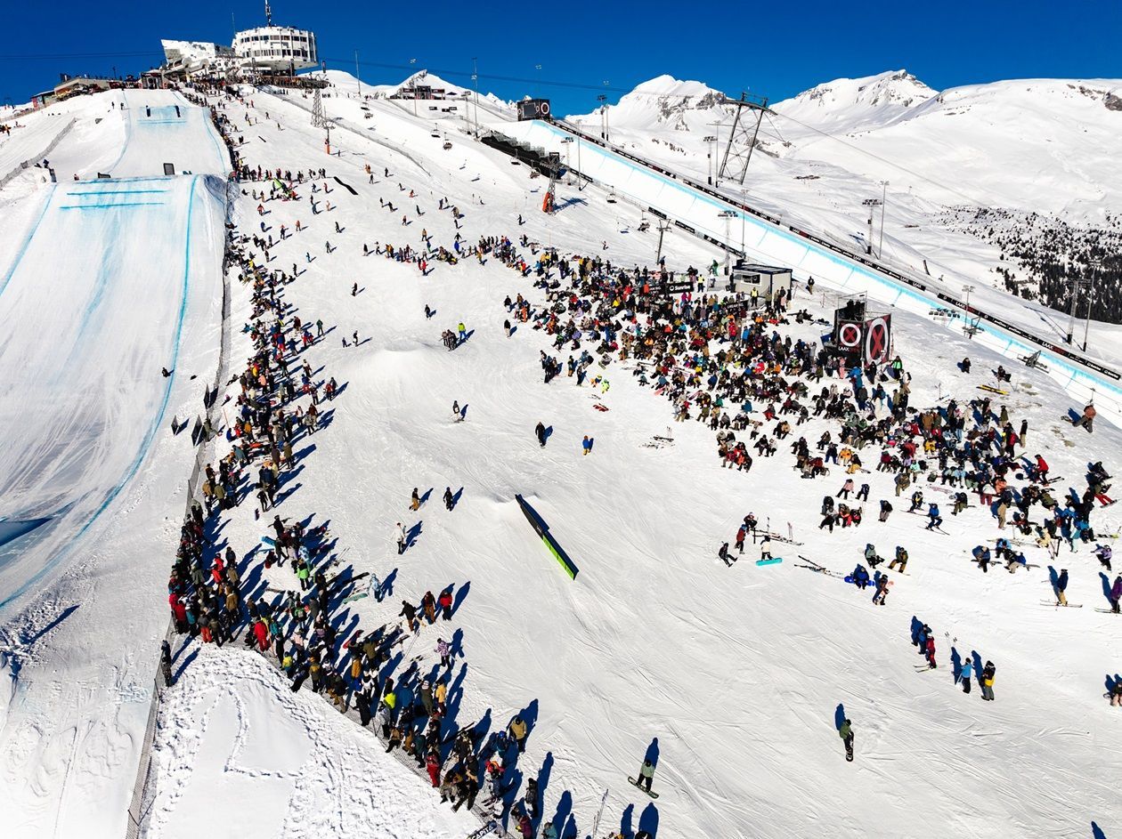 LAAX OPEN 2025 presented by Zalando bringt die Creme de la Creme im Freestyle Snowboarden und Freeski zum Crap Sogn Gion