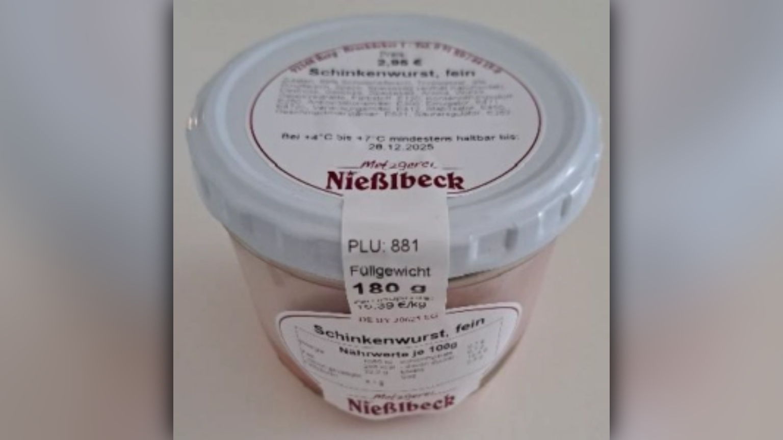 Achtung, innere Verletzungen drohen! Metzgerei in Franken ruft Wurst zurück