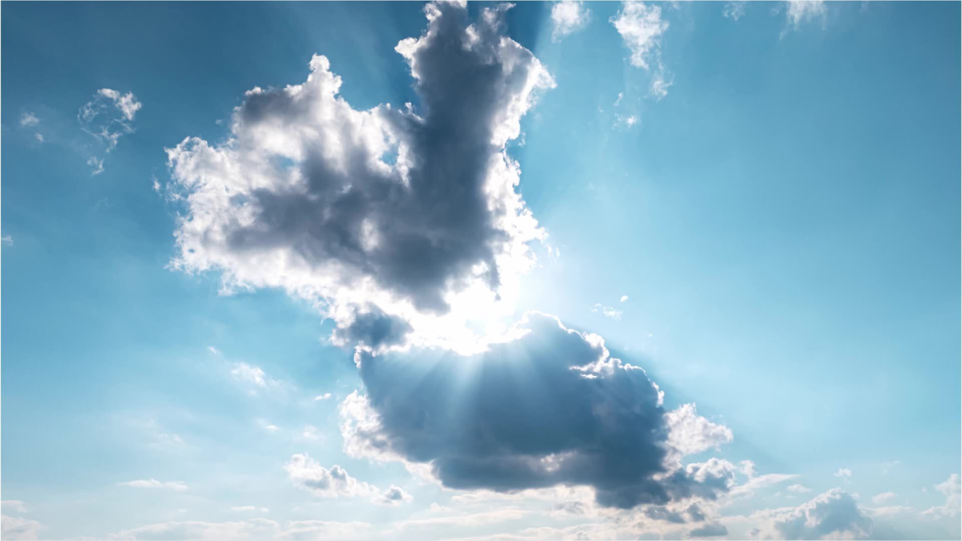 Video: Auf Wolken folgen Sonnenschein und Hitze
