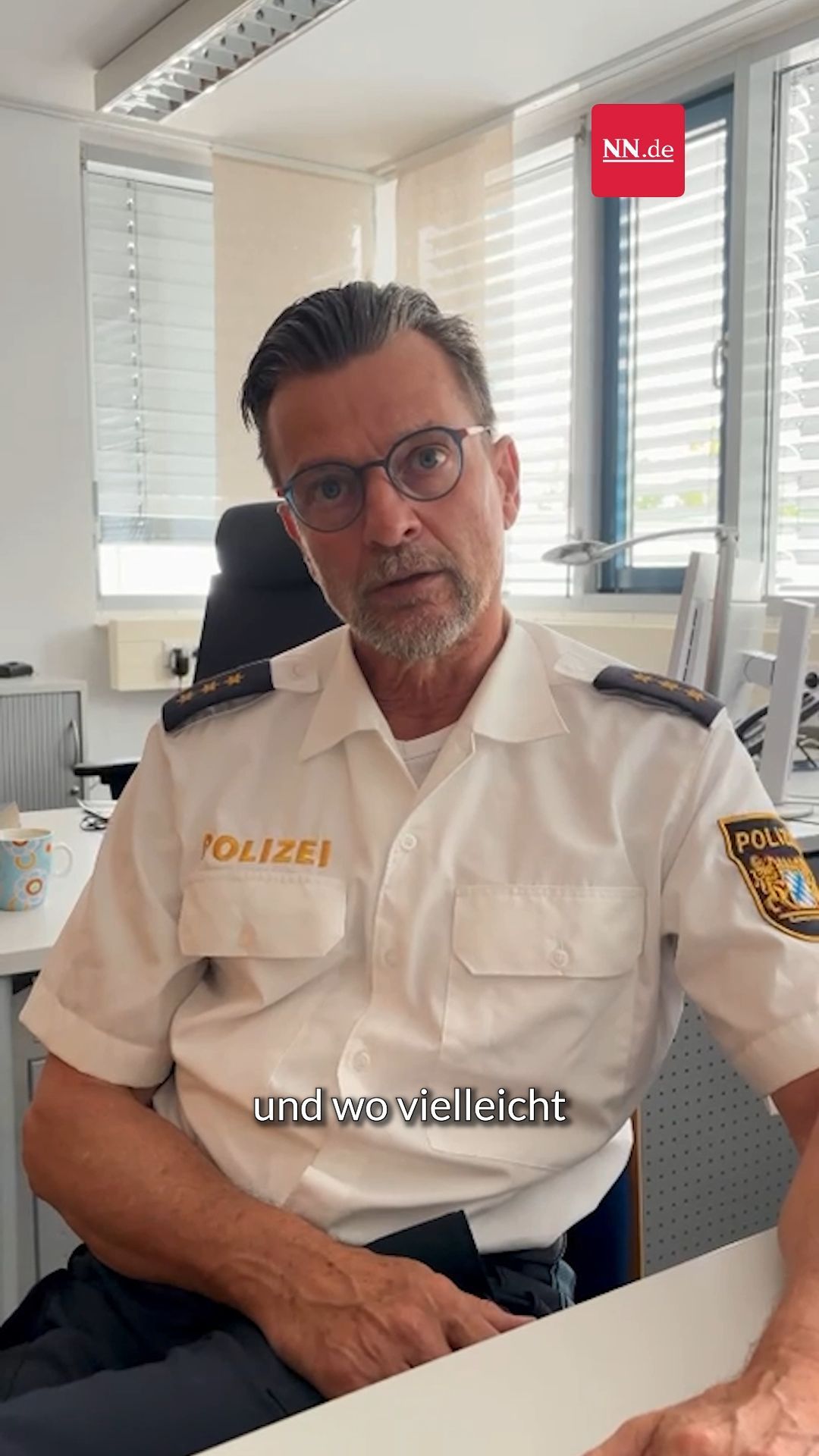 Video: Forderung nach Halterhaftung: Unfall-Gaffer sorgen für Gefahr
