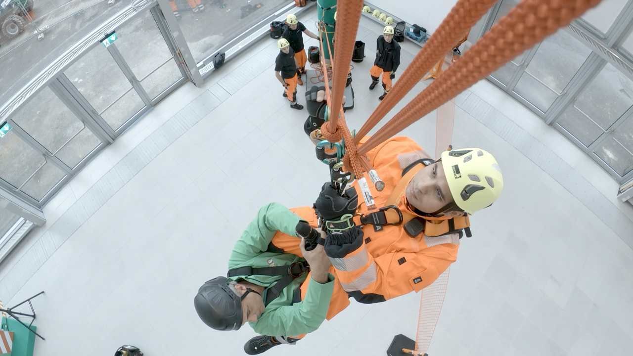 Occupational Safety as an export product? Personal Protective Equipment and occupational health at the A+A