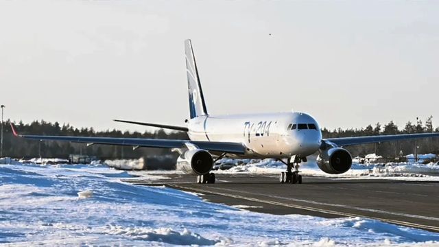 Was Russland als Notlösung mit Flugzeugen begann, ist jetzt unverzichtbar