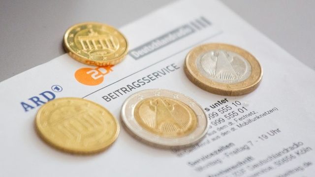 Video: Rundfunkbeitrag: Kommission empfiehlt Erhöhung ab 2027
