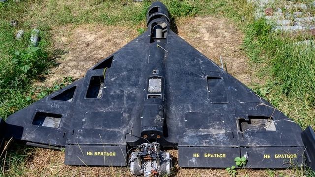 Video: Ukrainer finden erneut Uran in russischen Drohnentrümmern