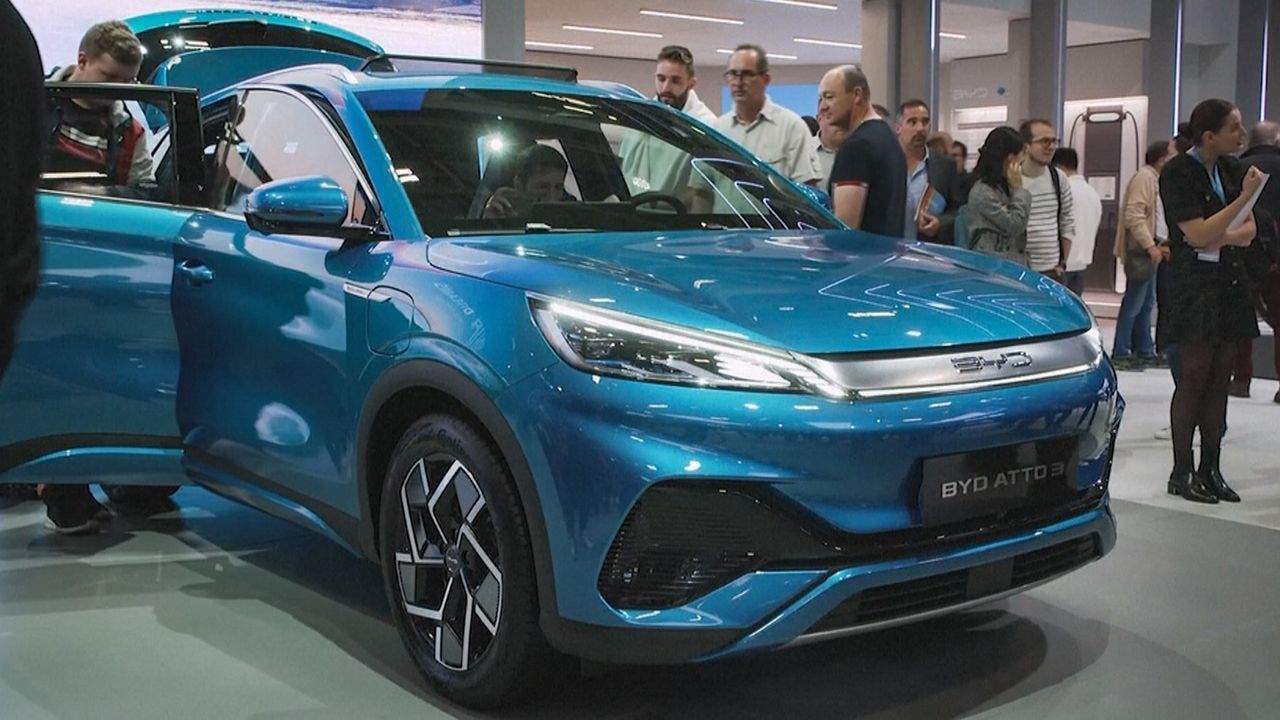 E-Autos aus China werden teuer: EU droht mit hohen Strafzöllen