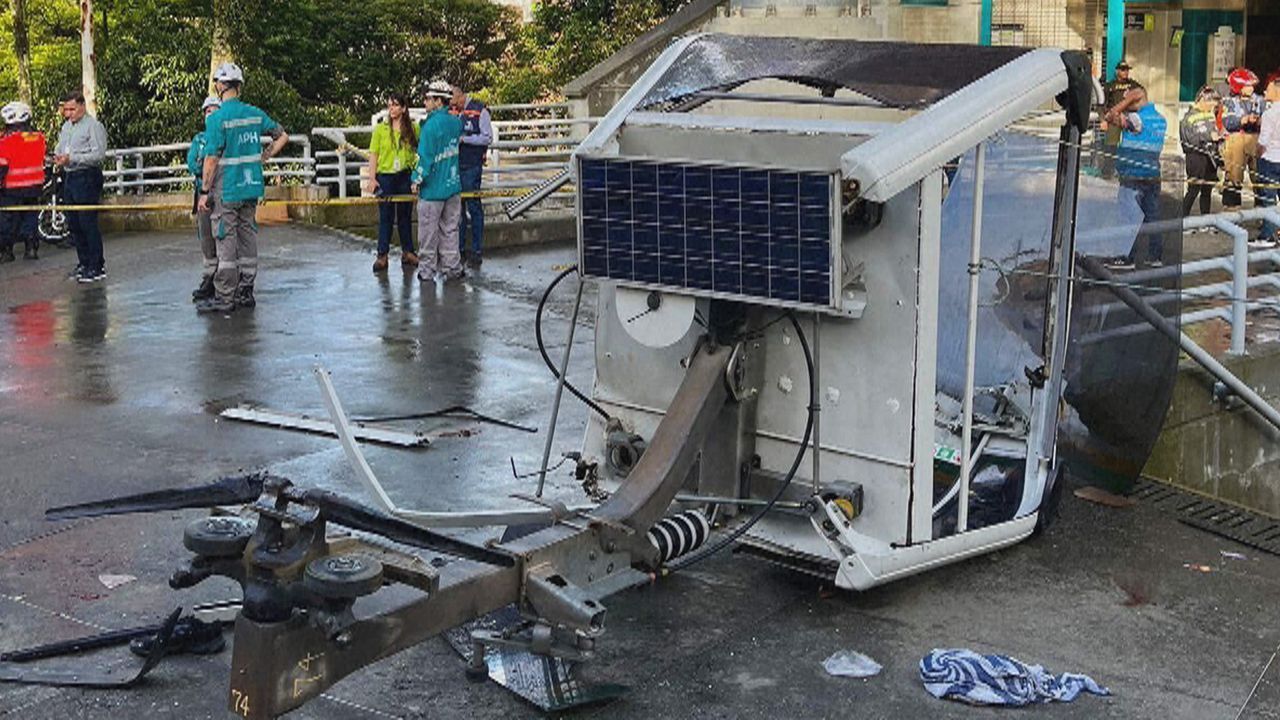 Toter bei Seilbahnunglück in Medellín: Hunderte Gäste in Gondeln gefangen