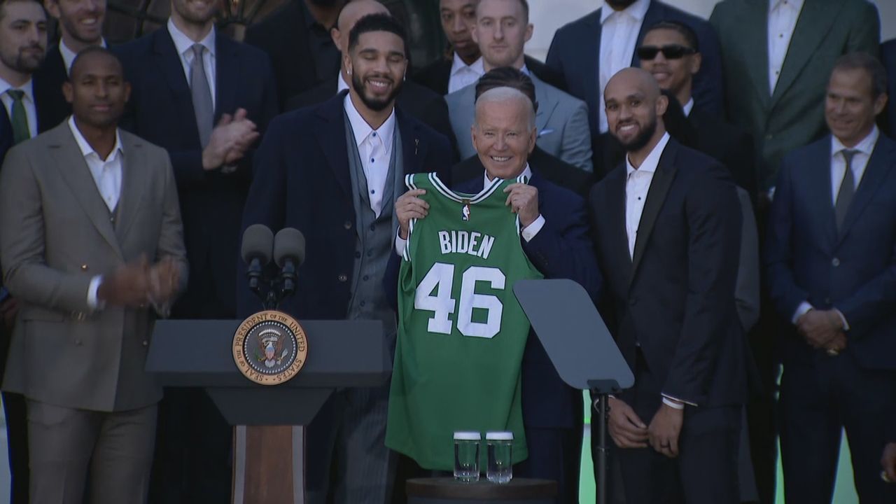 Boston Celtics zu Gast im Weißen Haus: Joe Biden feiert mit NBA-Champions von 2024