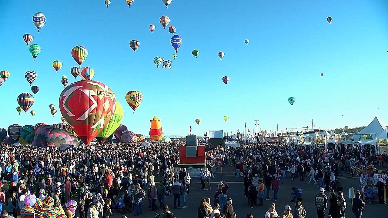 Hot air balloons finally lift off at Albuquerque Balloon Fiesta after delayed mass ascension