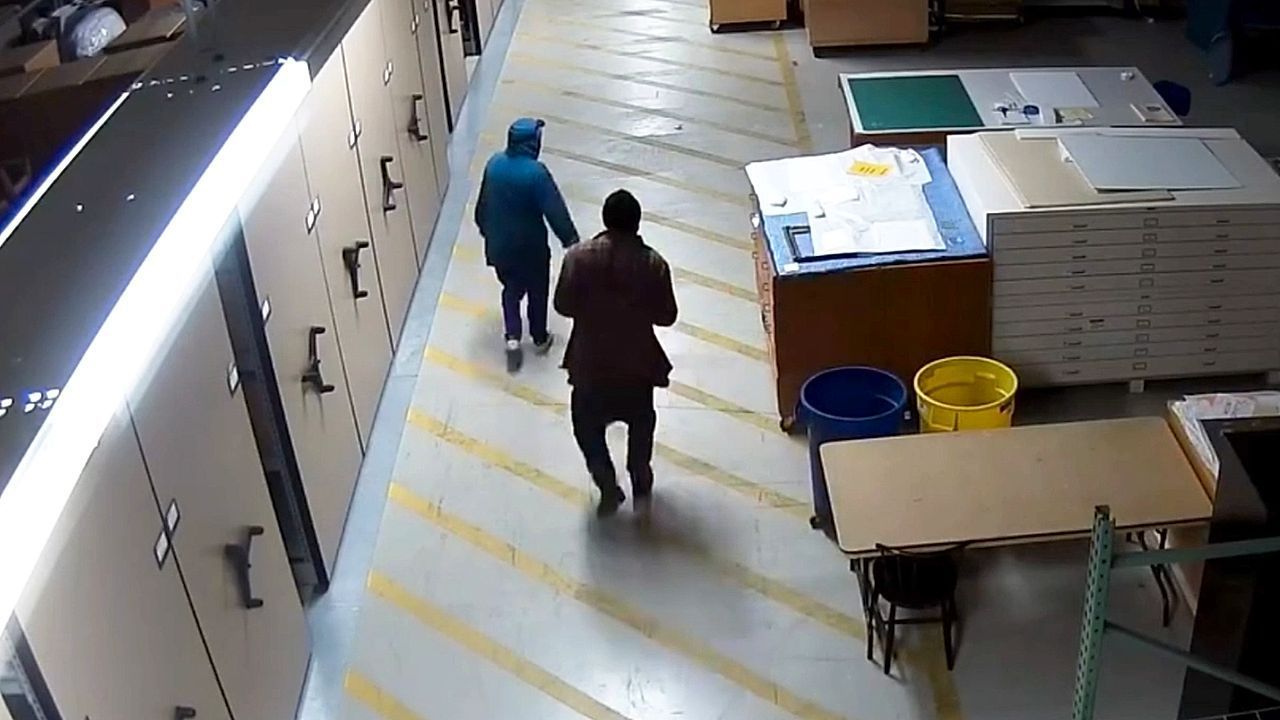 FBI joins hunt after 1,000 artifacts stolen from Oakland Museum