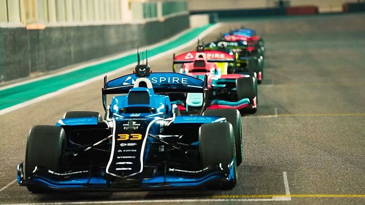 Driverless-race-thrills-fans-in-Abu-Dhabi-as-AI-powered-cars-compite