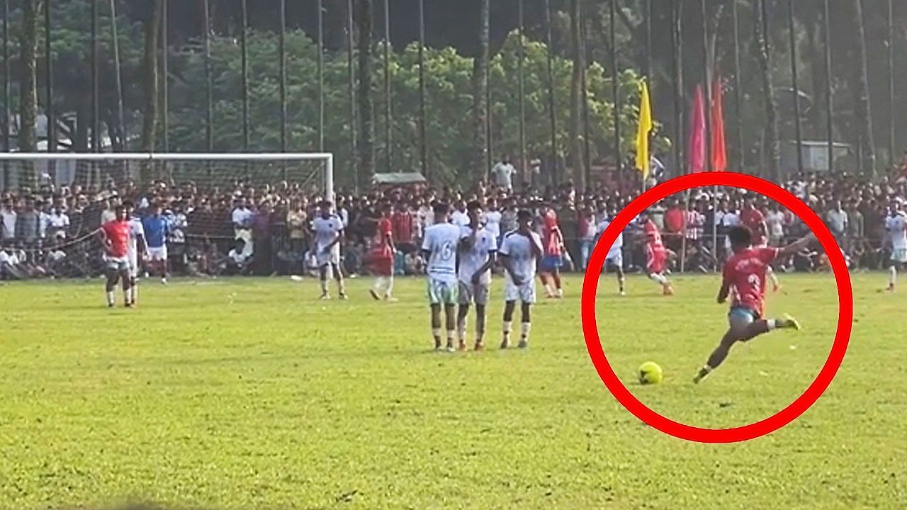 Kracher-aus-der-Distanz-Nachwuchsspieler-eifert-Roberto-Carlos-bei-Freisto-nach