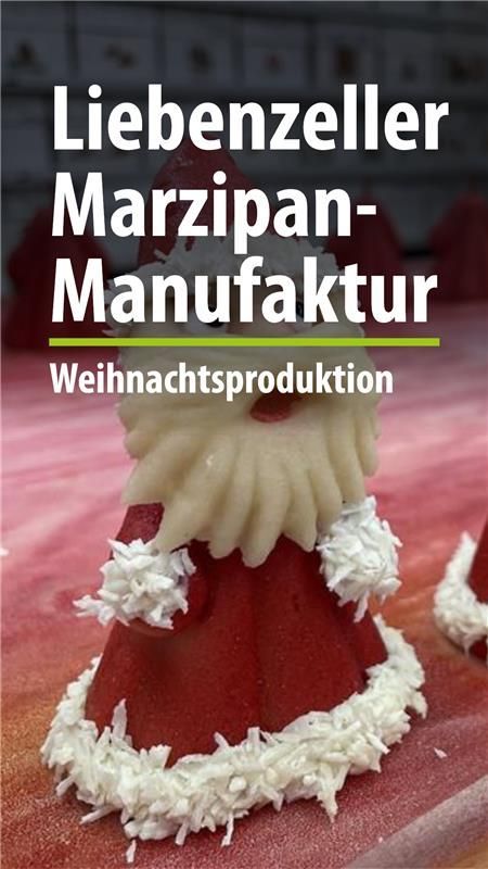 This is how Christmas time runs in the Liebenzell chocolate and marzipan factory