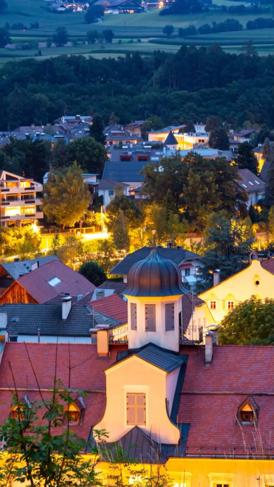 Who is Markus Lanz? A Portrait of the ZDF Moderator