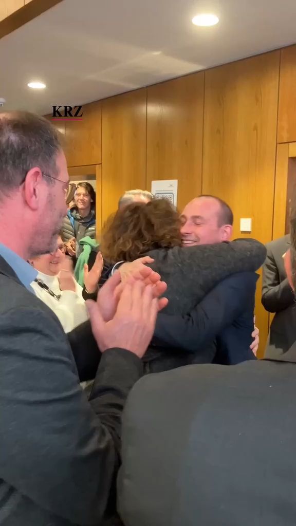 Video: Stefan Belz erneut zum Oberbürgermeister von Böblingen gewählt