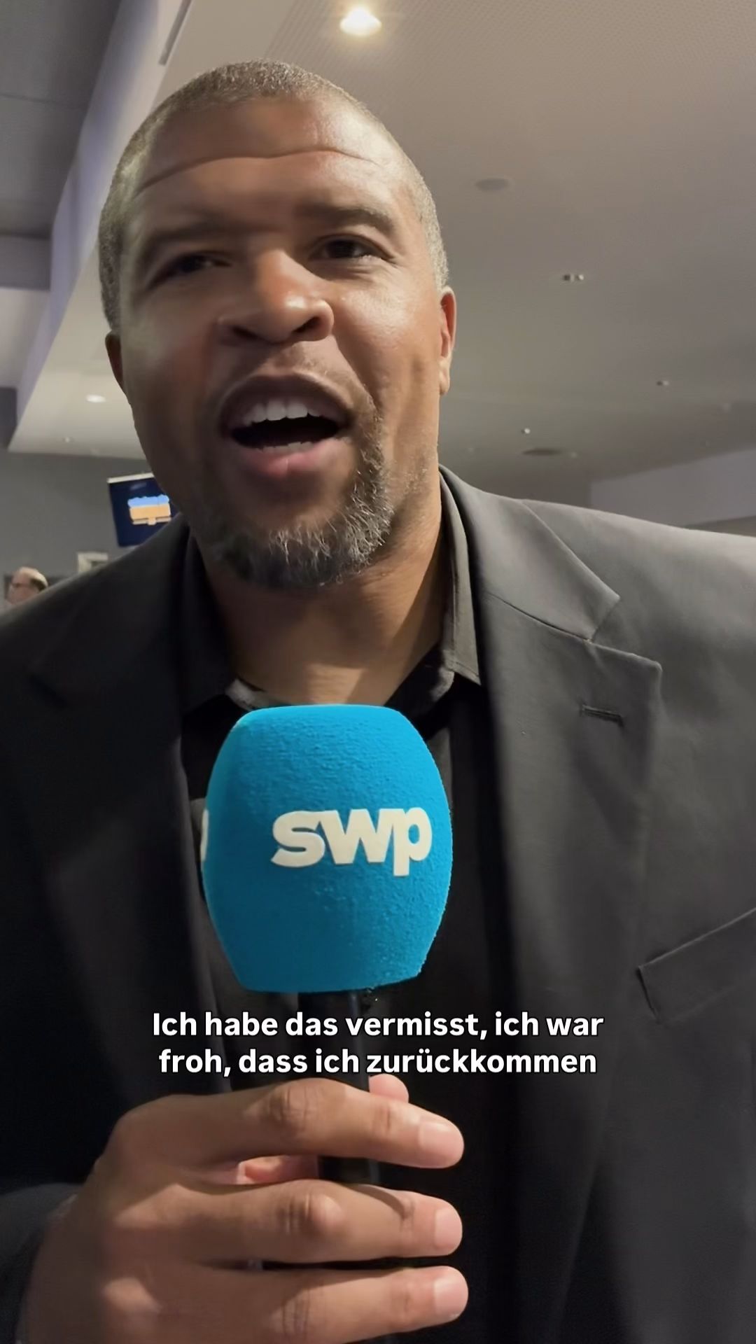 Video: "Ich habe das vermisst" - 'Unsterblich'-Event bei den Basketballern von Ratiopharm Ulm zu 25 Jahren Vereinsgeschichte mit Klublegenden wie Jeff Gibbs