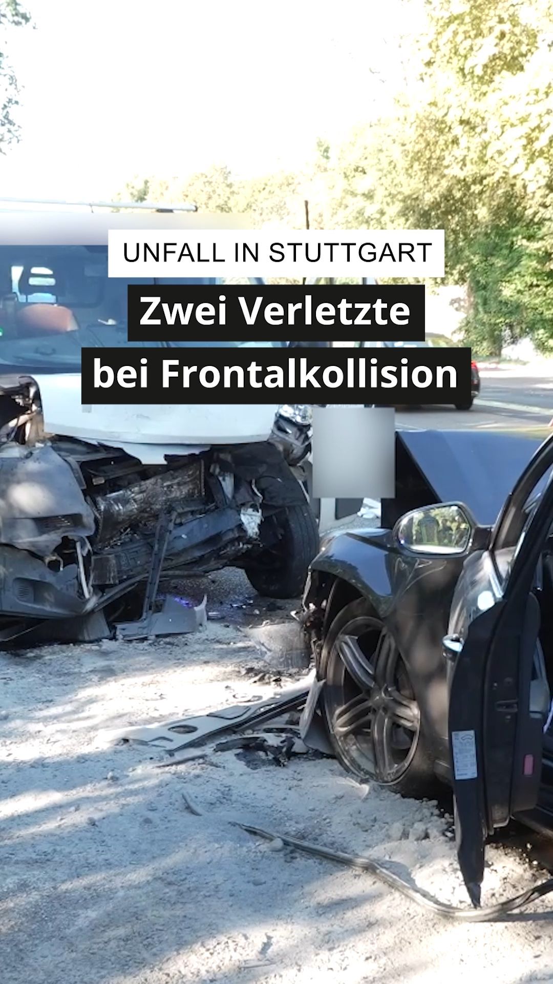Video: Unfall in Stuttgarter Innenstadt: Zwei Verletzte nach Frontalkollision