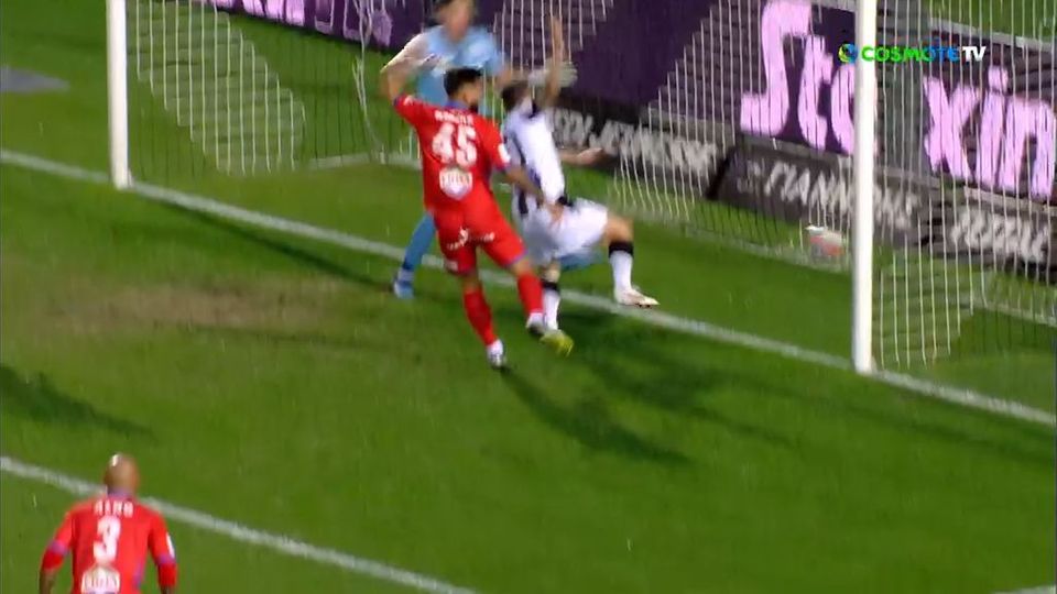 Κύπελλο Ελλάδας: Mε το ζόρι και… σπρώξιμο ο ΠΑΟΚ πήρε προβάδισμα πρόκρισης επί του Βόλου (VIDEO)