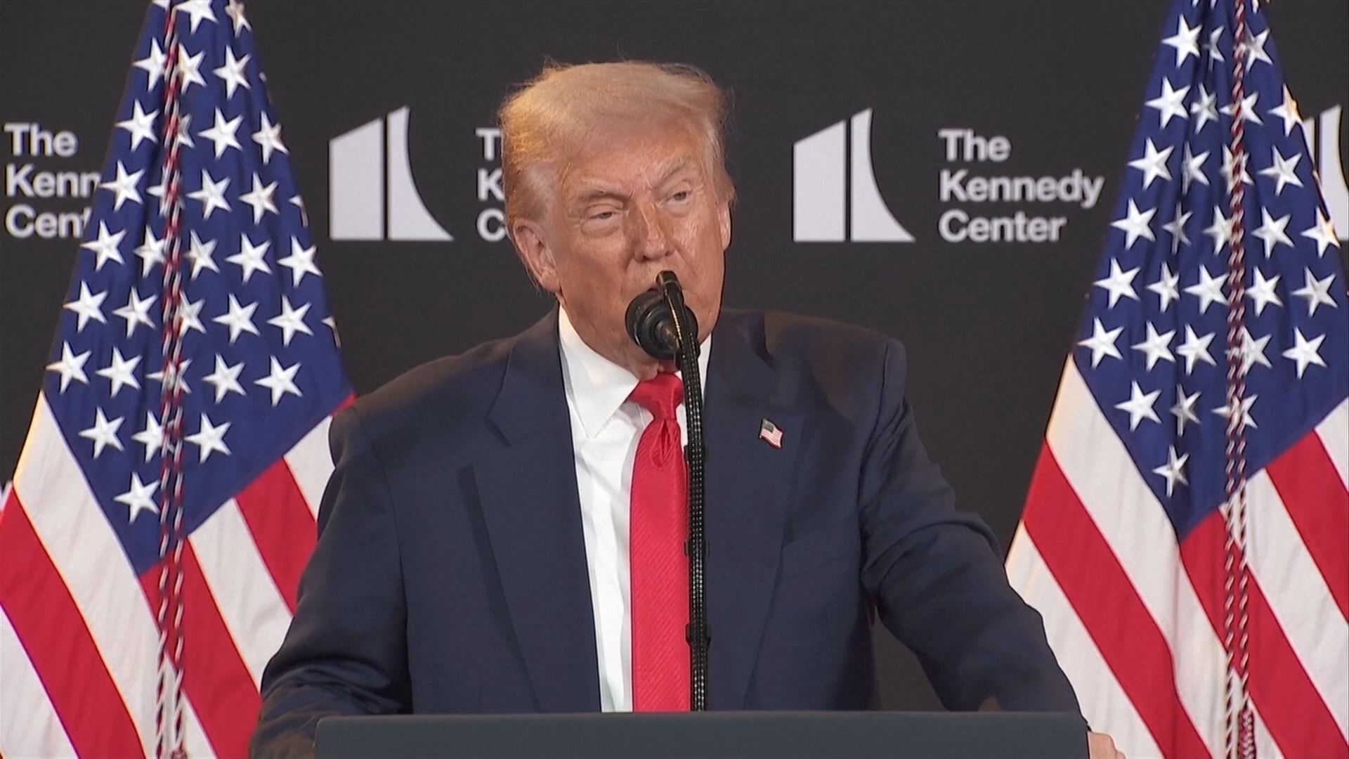 Video: Richterin setzt Trumps Abschiebepraxis aus