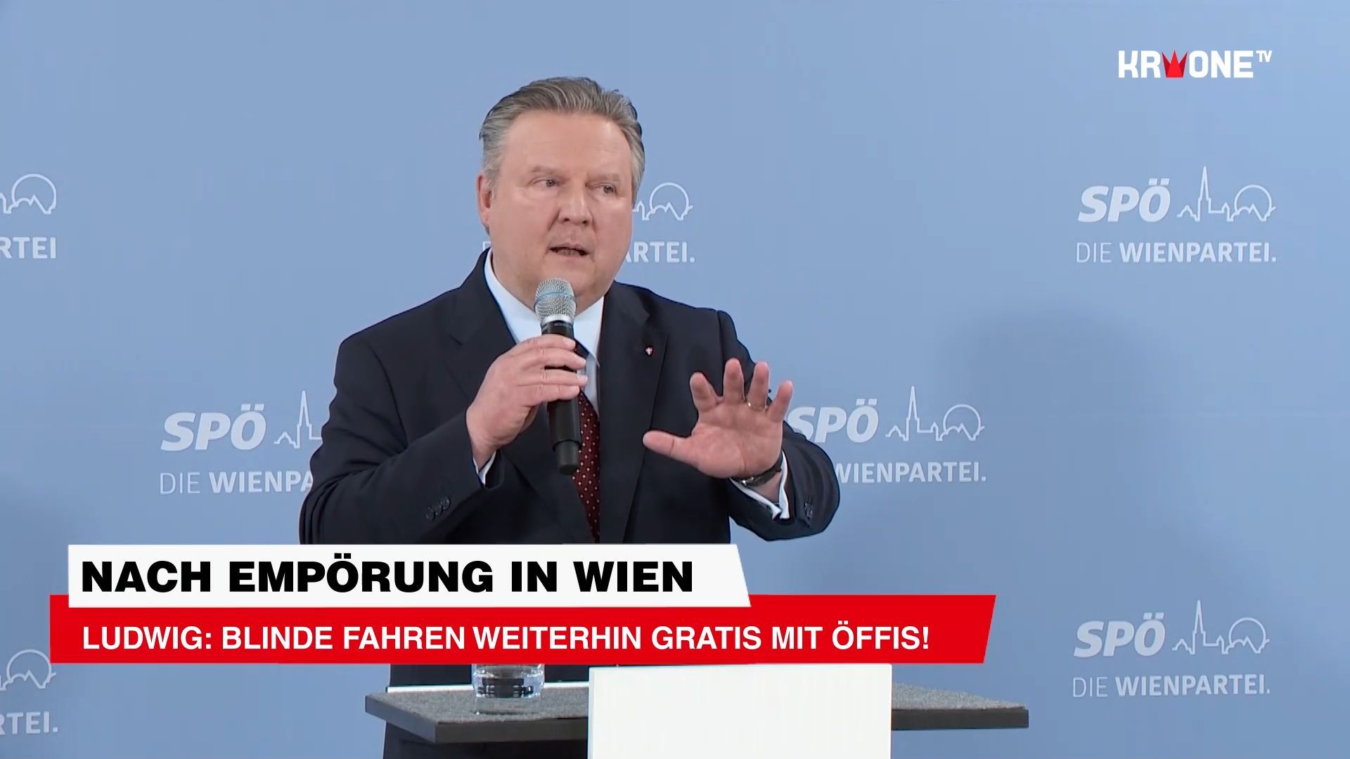 Michael Ludwig: Blind people continue to travel for free on public transport!