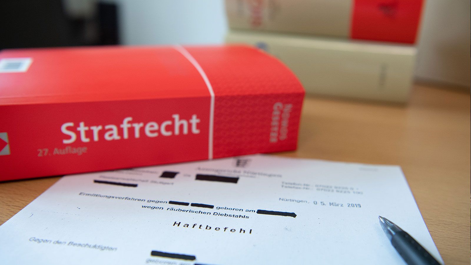 Nötigung - Wie sich die Tat definiert und welche Strafen drohen