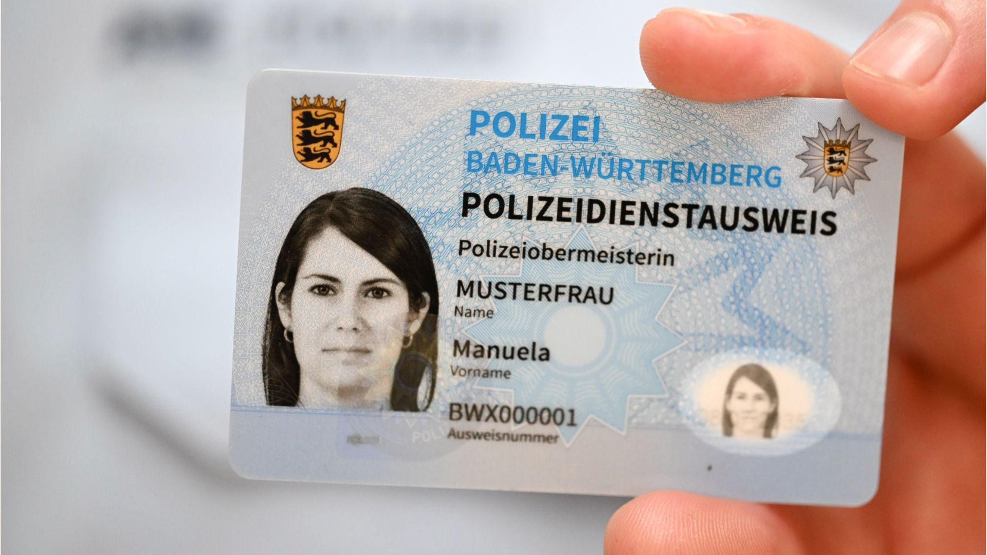 Video: Falsche Polizisten entlarven