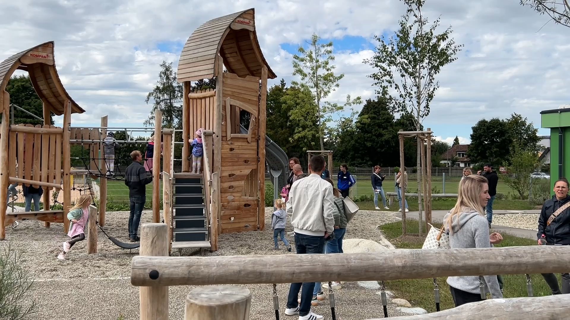 Video: Eröffnung des Kindercampus in Aichach