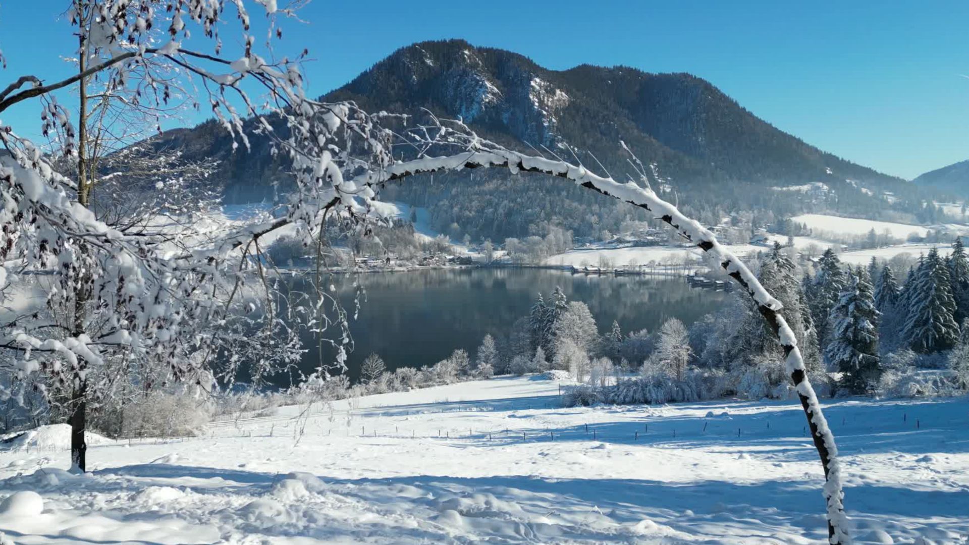 Video: Wann fällt in Bayern der erste Schnee? Winterprognose 2026/27