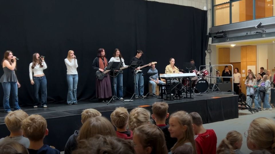 Video: „Kulturelle Pause“ am Johannes-Gutenberg-Gymnasium in Waldkirchen
