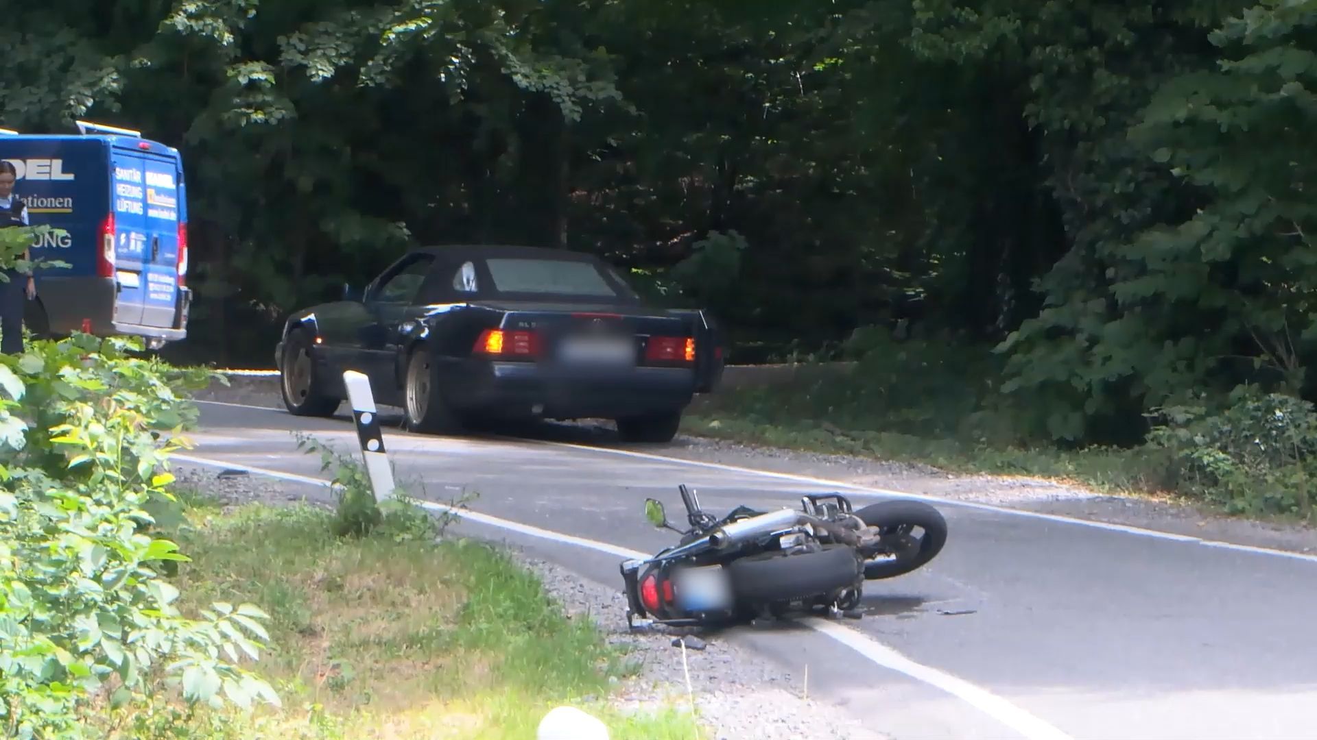 Video: Motorradfahrer bei Kollision in Heidelberg schwer verletzt