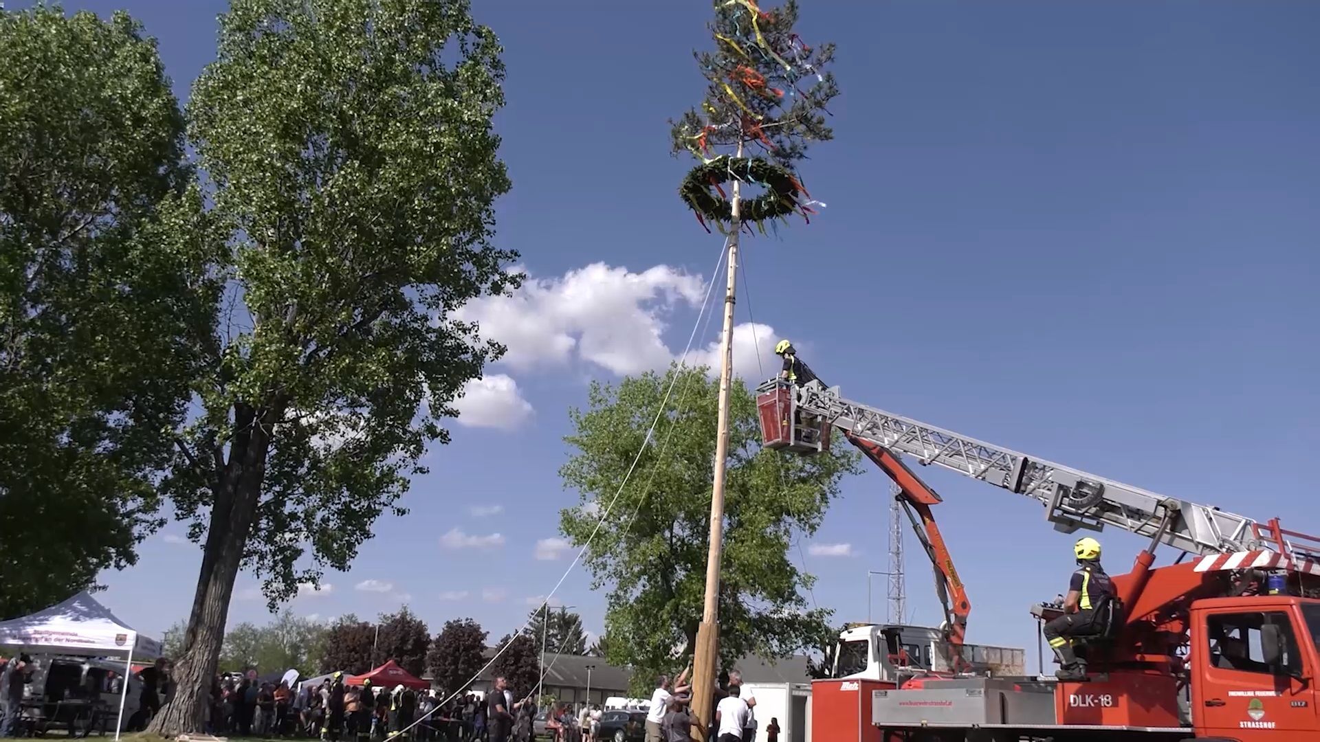 Video: Strasshof a.d. Nordbahn: Maibaumfest 2025