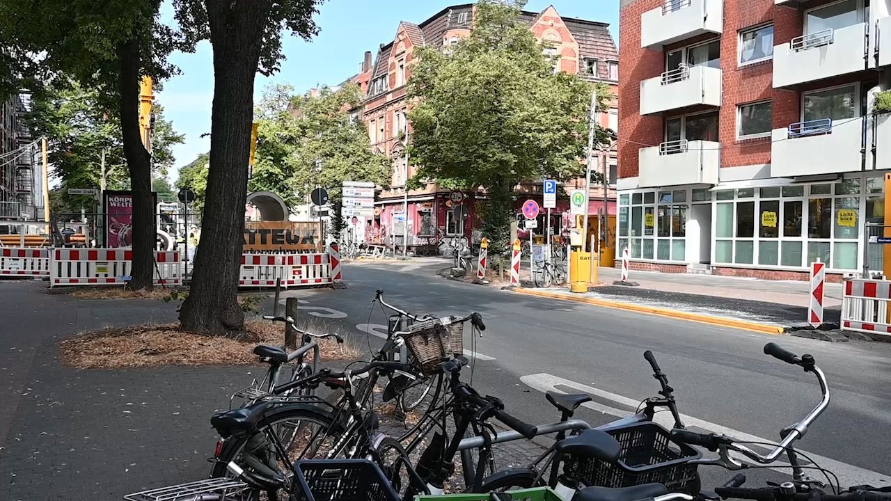 Video: Schwierige Verkehrssituation an der Ecke von Hansaring und Soester Straße.