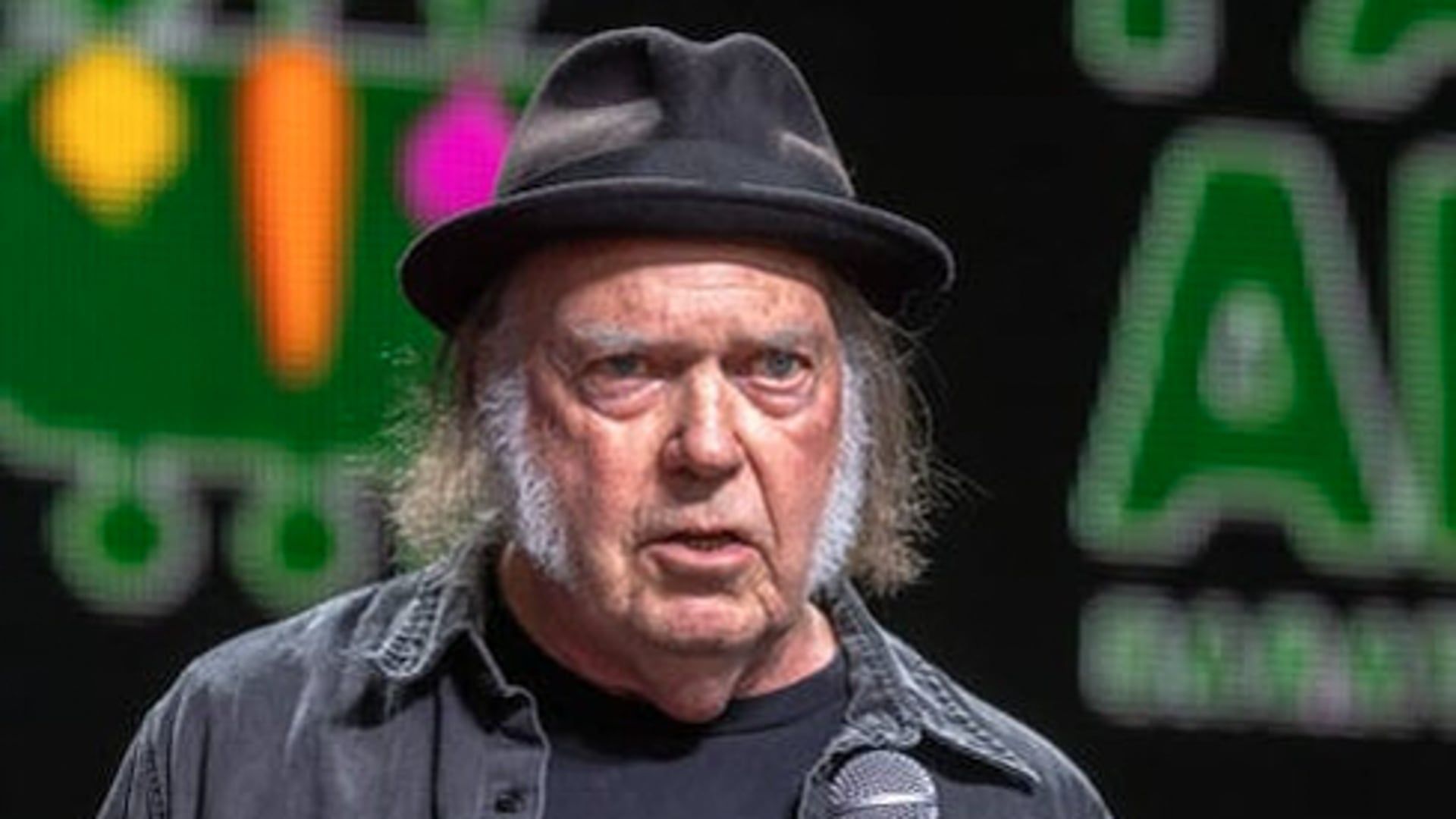 Neil Young invites President Trump to his summer tour