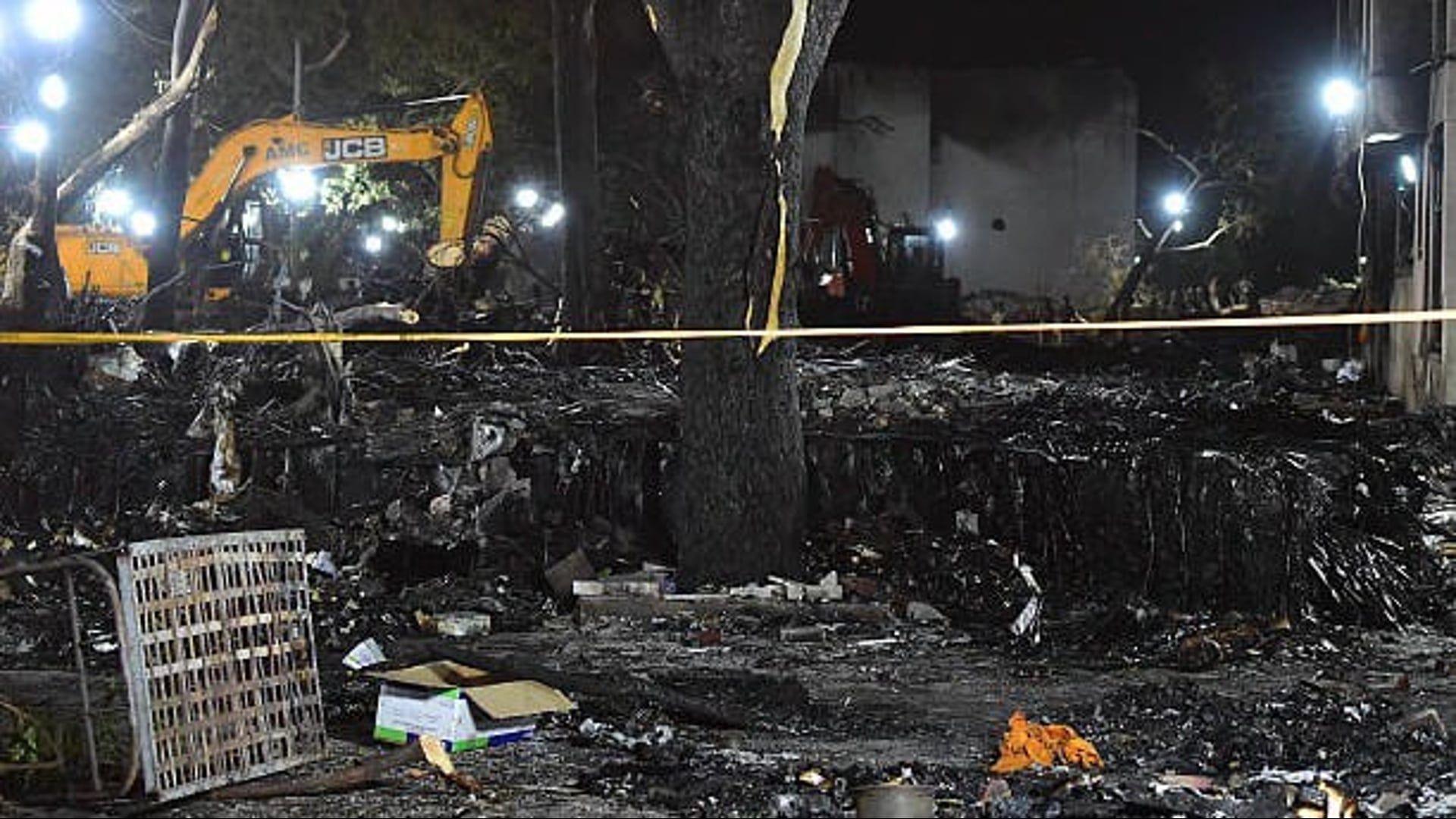 How did Air India Flight AI171 crash?