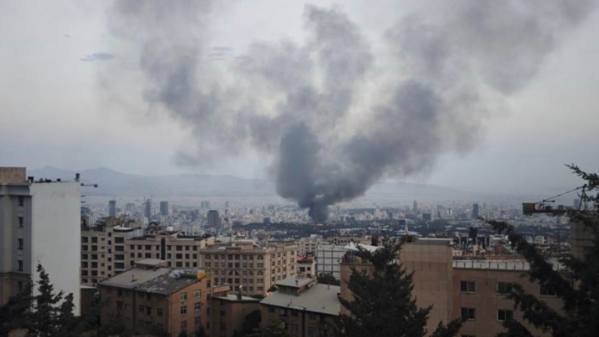 Video: Iran warnt US-Intervention mit Israel würde „totalen Krieg“ riskieren