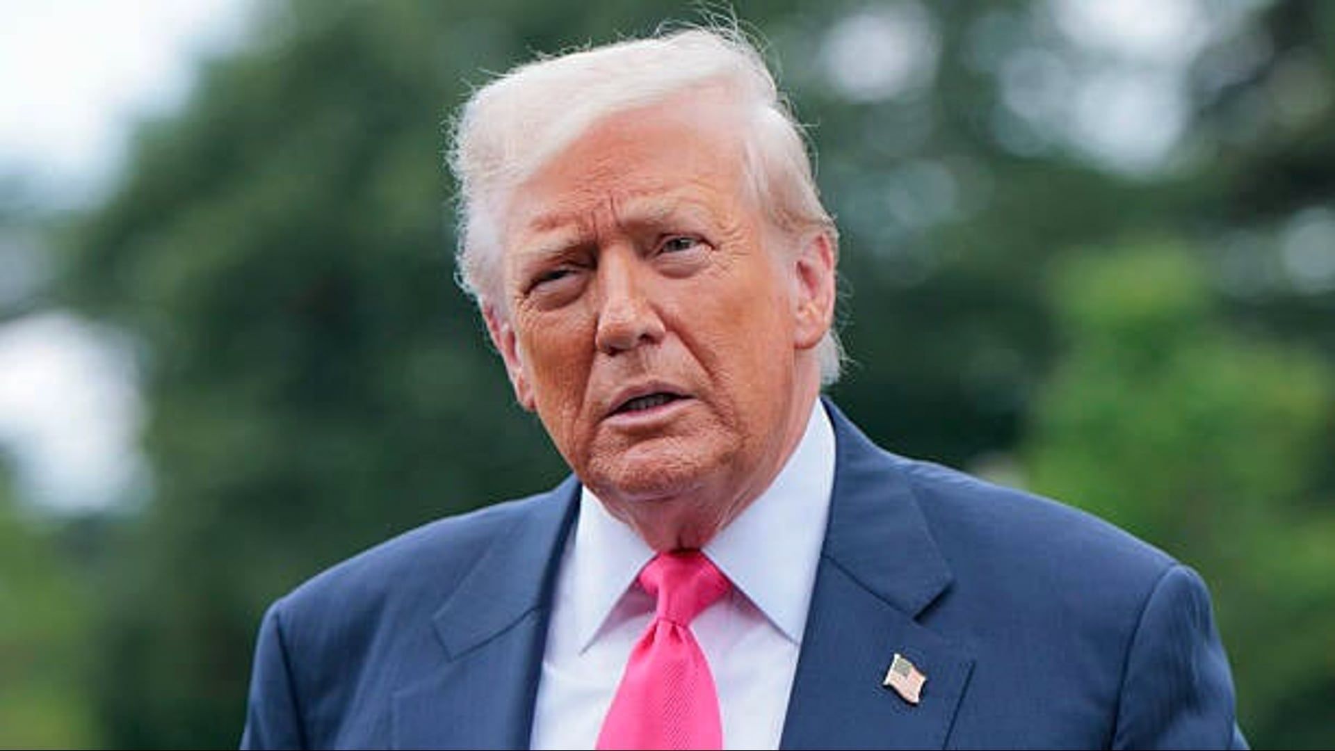 Только 1/4 американцев считают, что политика Трампа им помогла