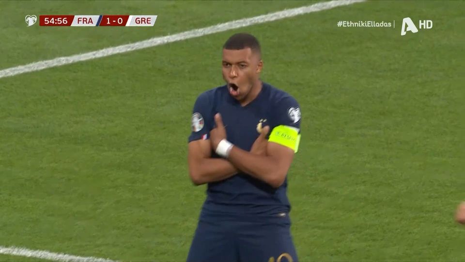 Γαλλία-Ελλάδα: Με τη δεύτερη ο Εμπαπέ νικά τον Βλαχοδήμο για το 1-0 VIDEO)