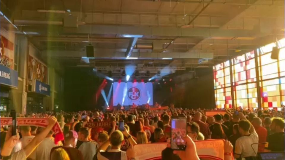 Anonyme Giddarischde - Palatinate song at the 125th anniversary of FCK