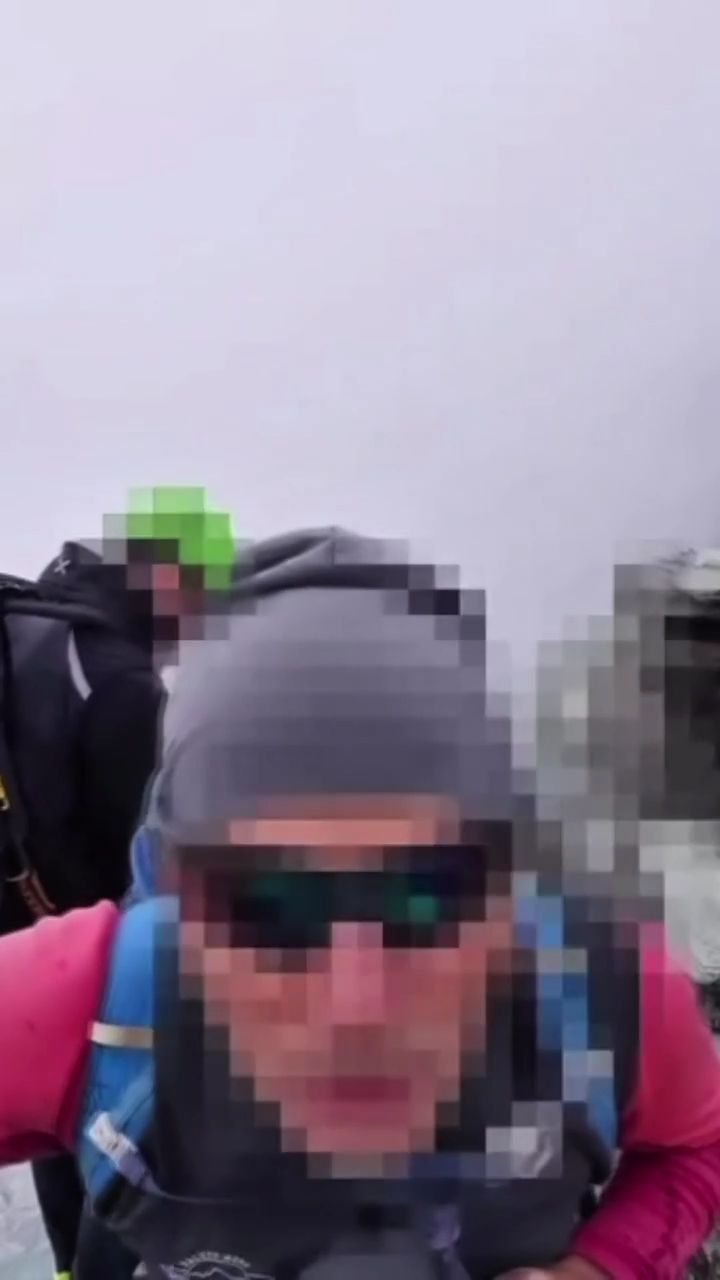 Video: Bergführer geht am Glockner auf Alpinisten los