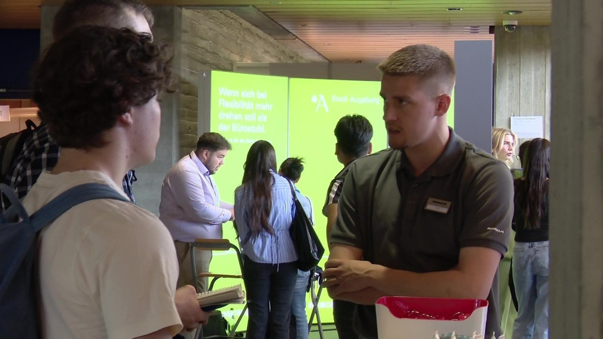 Video: Jobmesse Vocatium – Tausende Schüler informieren sich über ihre Zukunft