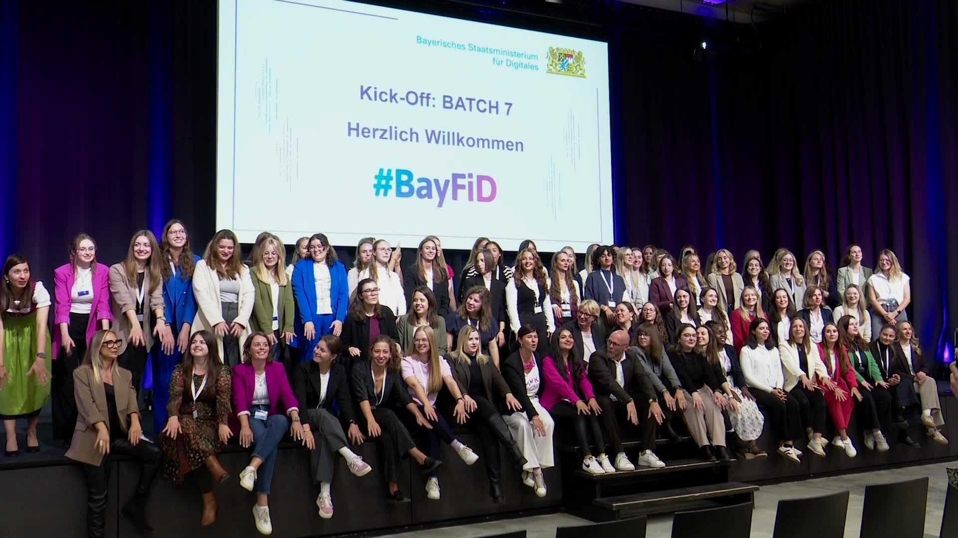 Video: So werden Frauen in Digitalberufen unterstützt