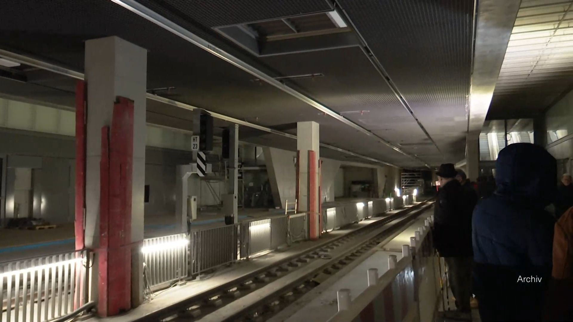 Video: a.tv kompakt: Mobilitätsdrehscheibe auf der Zielgeraden