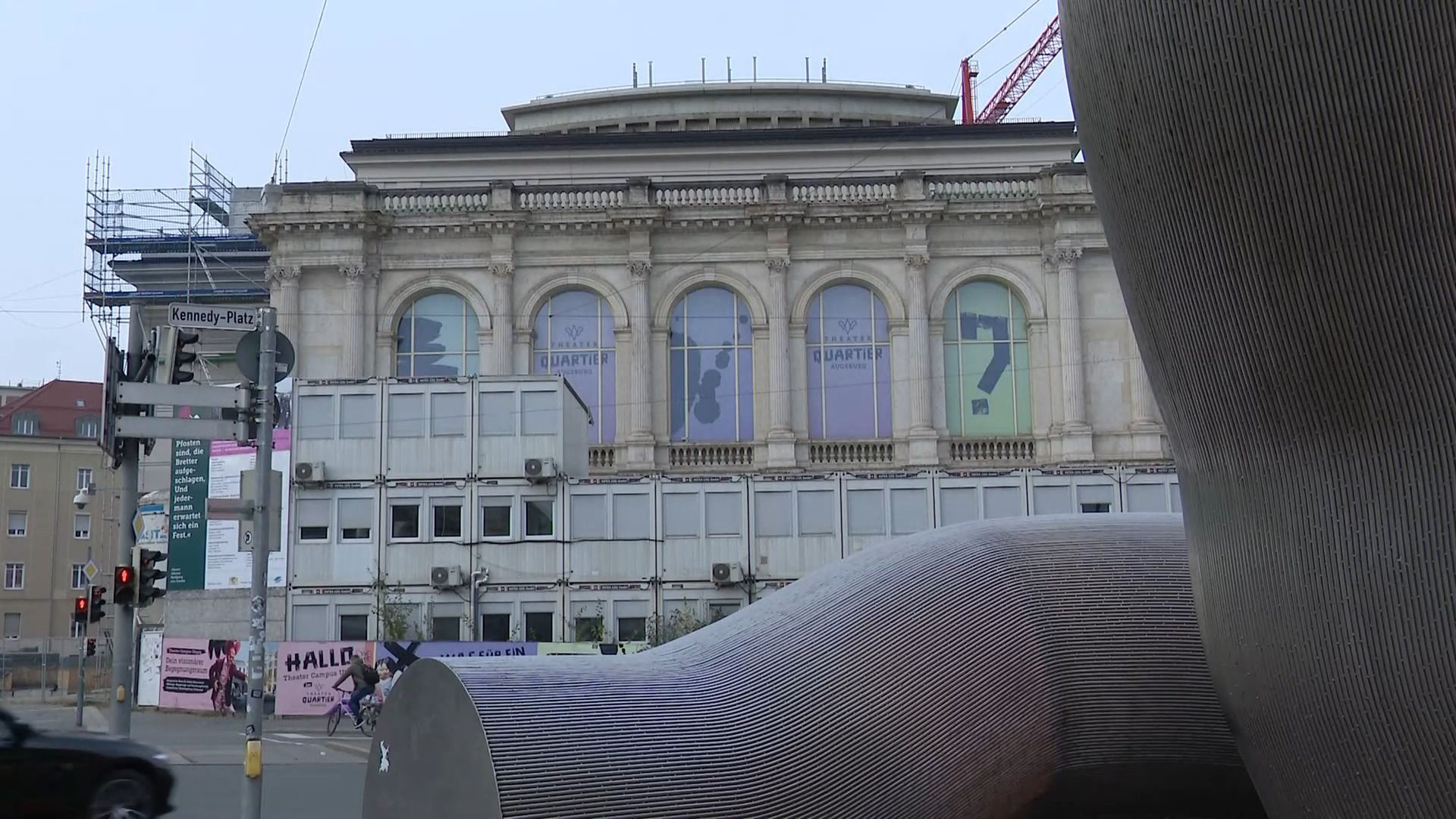 Video: Theater unter Druck – Baustopp wegen Schadstoffverdacht