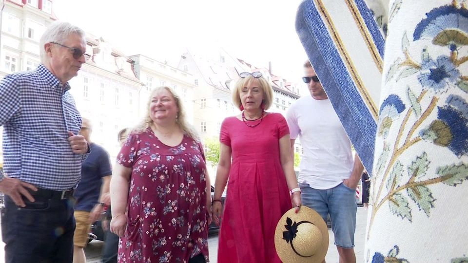 Plötzlich Millionär – Lottogewinner treffen sich in Augsburg