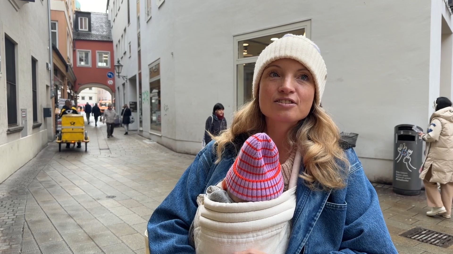 Video: Bargeld oder Kartenzahlung?