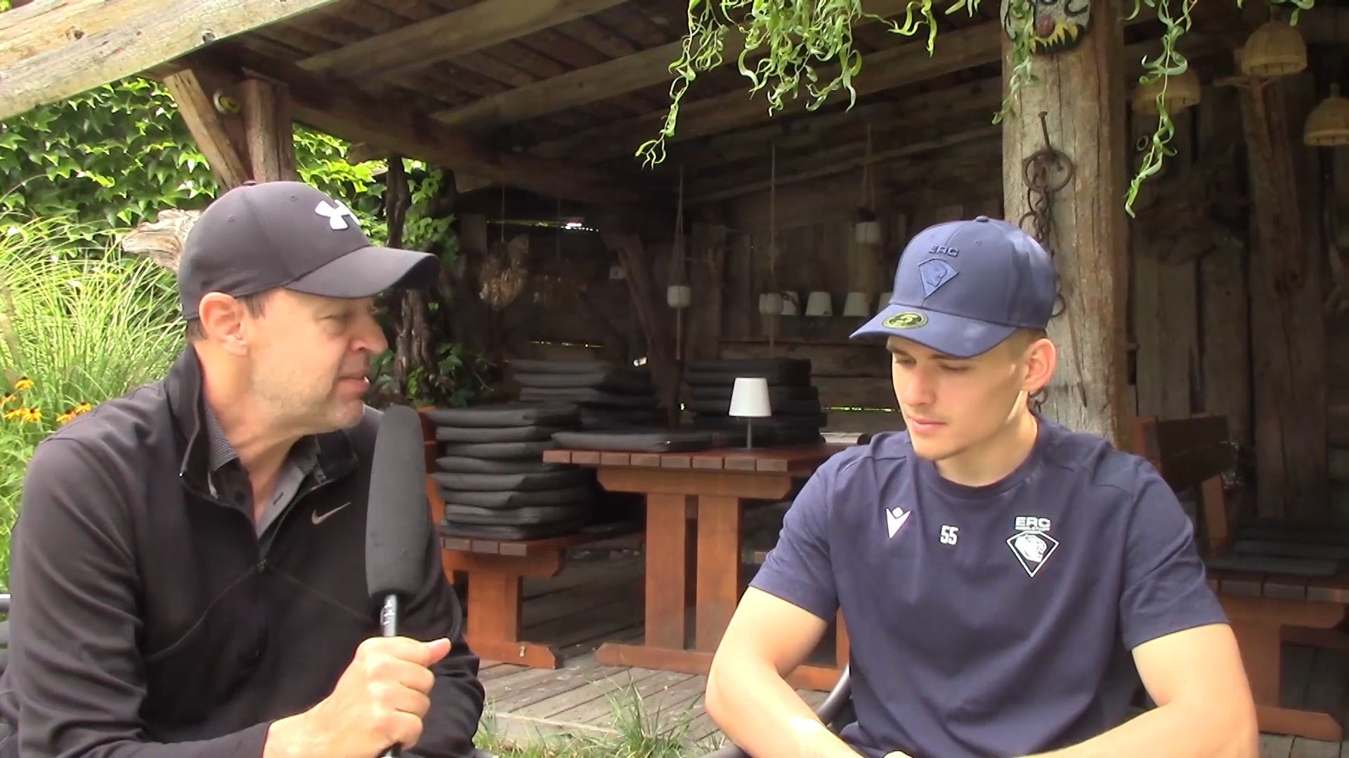 NR-Video-Tagebuch aus Latsch: Interview mit ERCI-Verteidiger Edwin Tropmann
