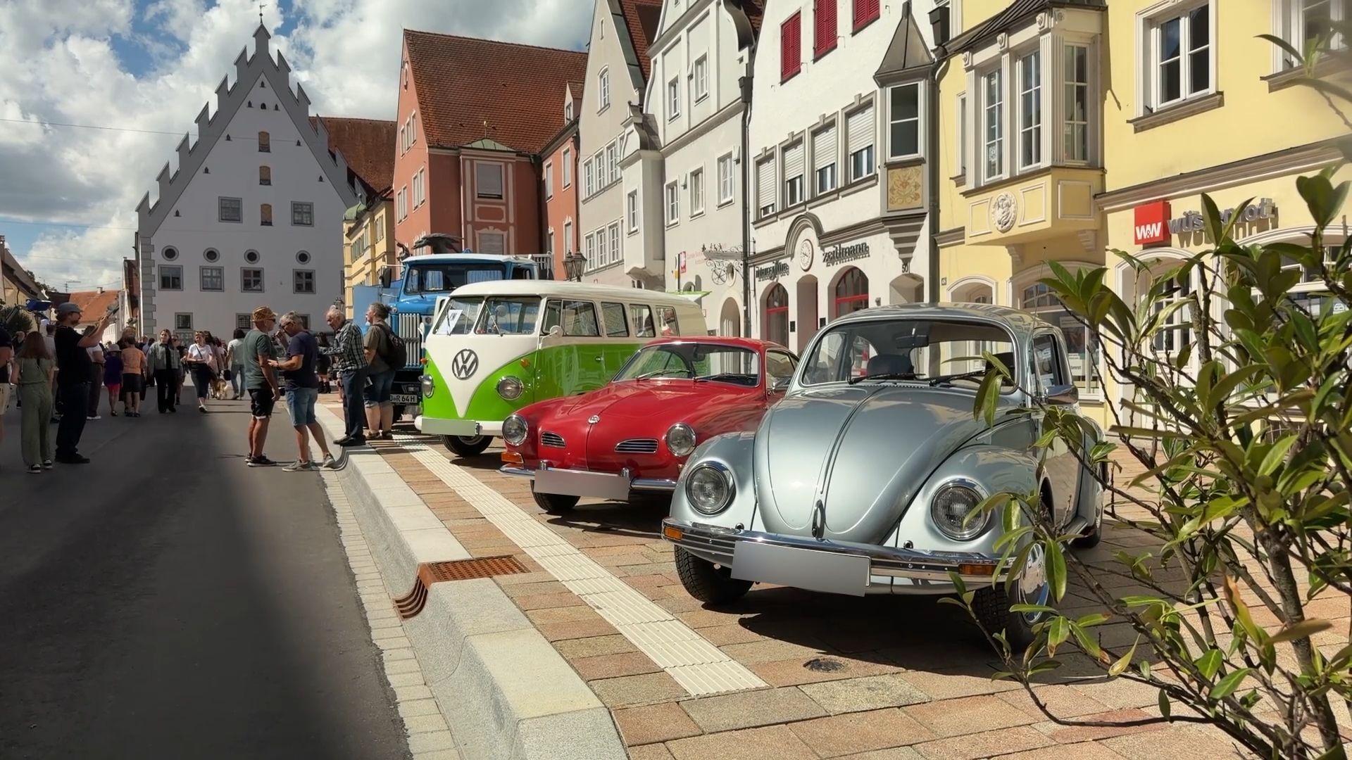Video: 11. Oldtimertag in Donauwörth: Ein Fest für Technikfans