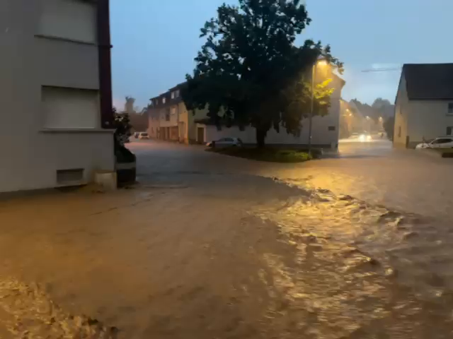 Unwetter in Bruchsal-Heidelsheim - Video