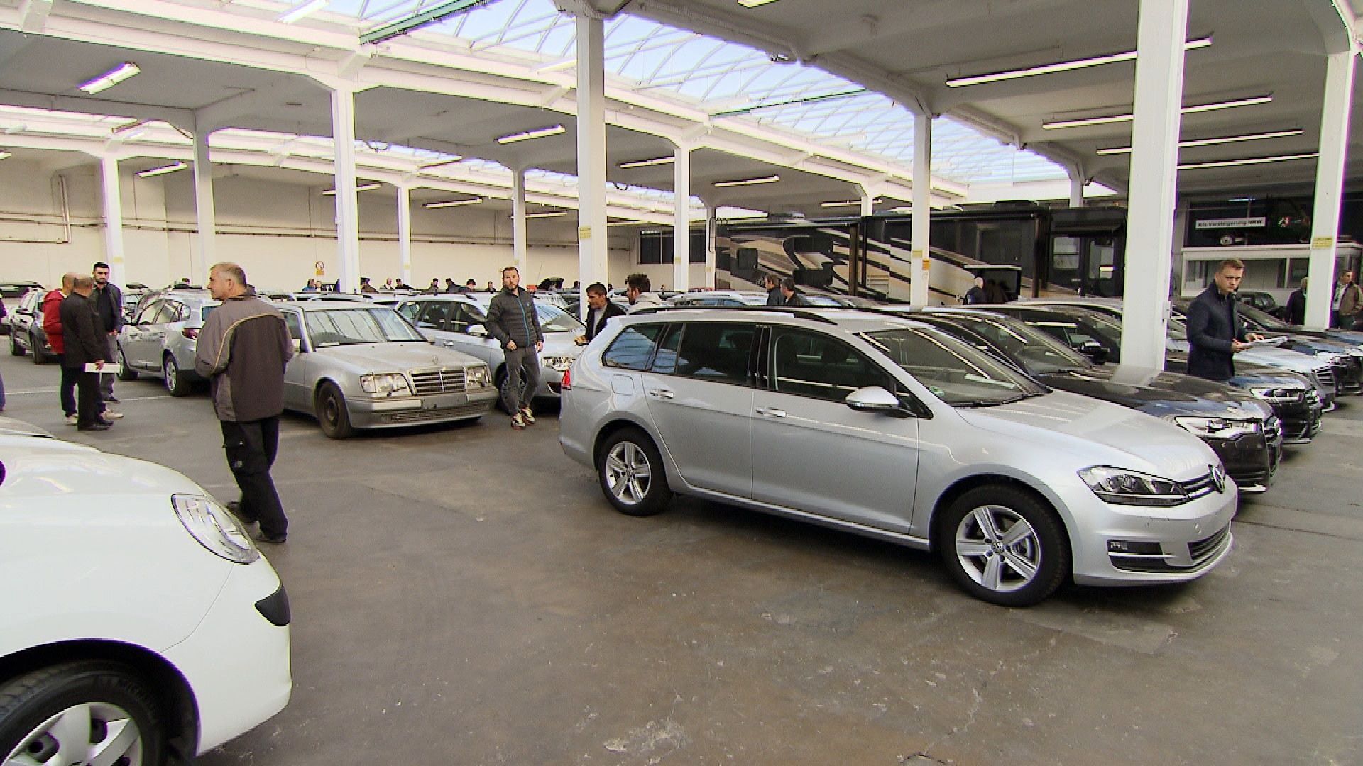 Auto Auction Düsseldorf (Episode 384)